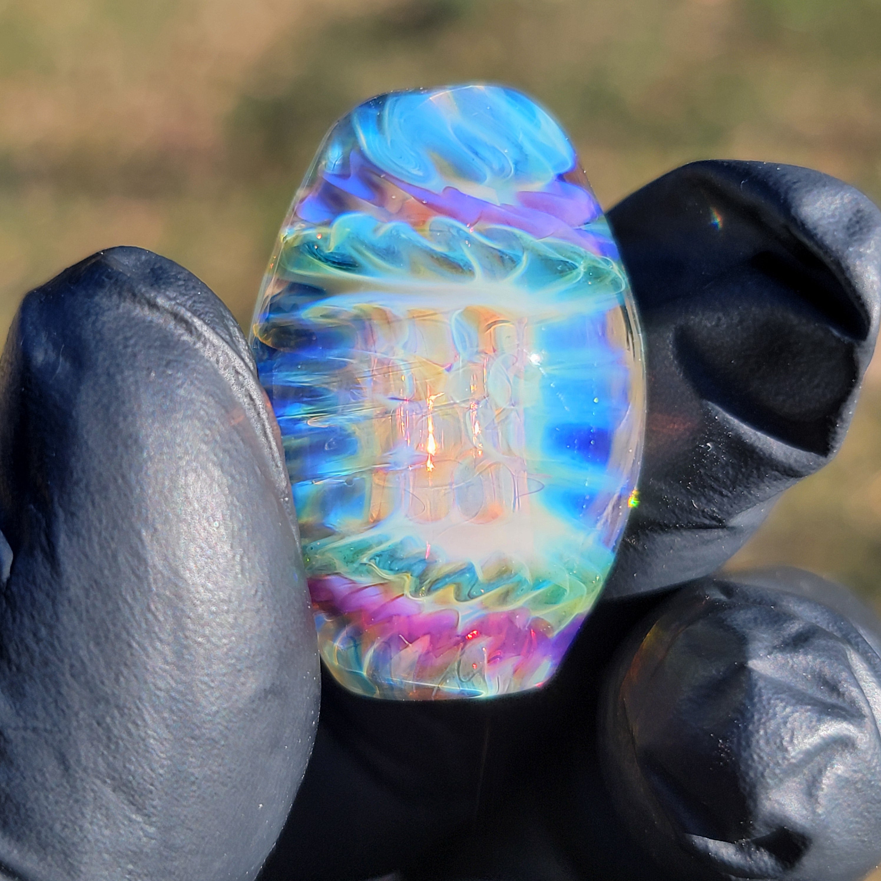 "Fantasy Light Vibration" bead.